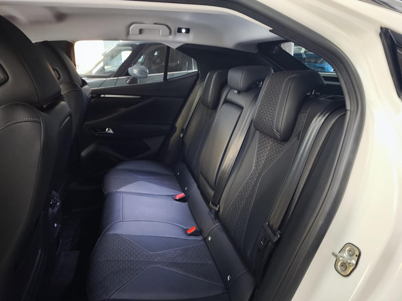 DS4 4 BlueHDi 130 aut. Bastille Business