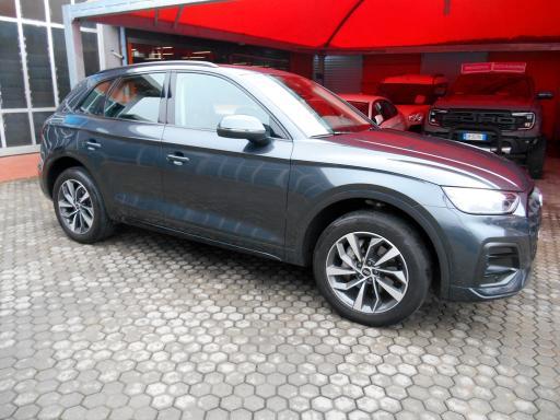 Audi Q5 40 2.0 tdi IBRIDA 12V 4x4+TETTO APR. con iva 22%