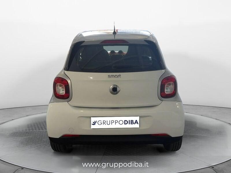 smart forfour Smart II 2015 Benzina 1.0 Urban (sport edition1) 71cv twinamic