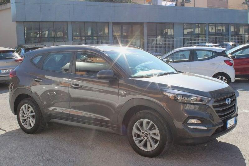 Hyundai Tucson 1.6 GDI XPlus + EXECUTIVE PACK CON SOLO 64.000KM.