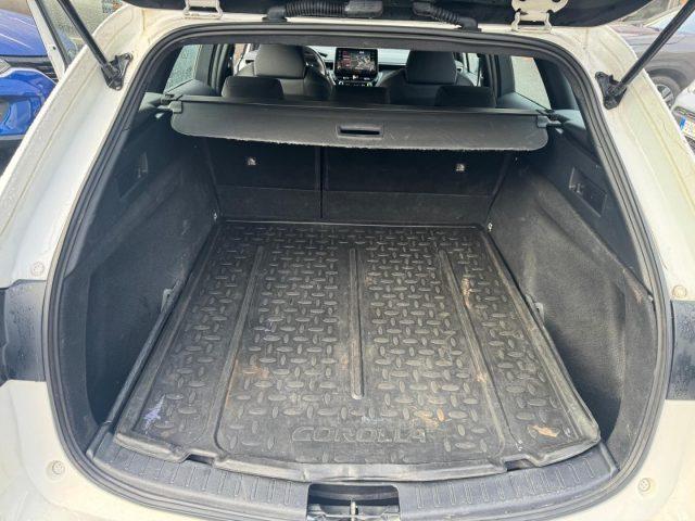 TOYOTA Corolla TS 1.8 Hybrid Business(AUTOCARRO N1)