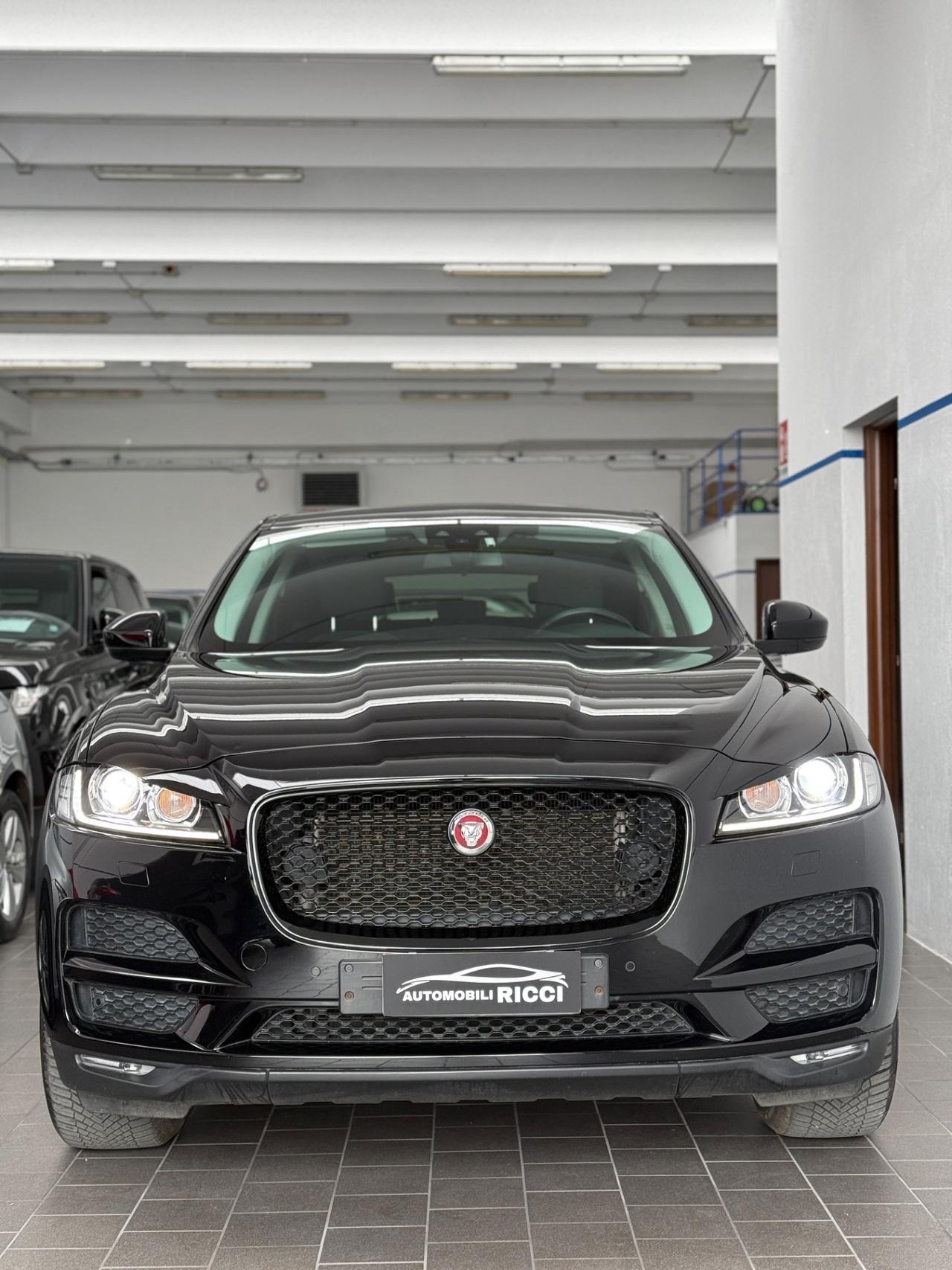 Jaguar F-Pace 2.0 D 180 CV AWD aut. Portfolio