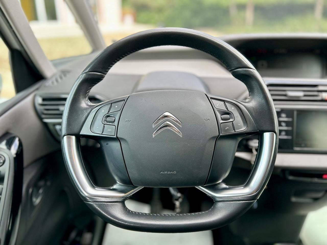 Citroen C4 SpaceTourer Blue HDi 130
