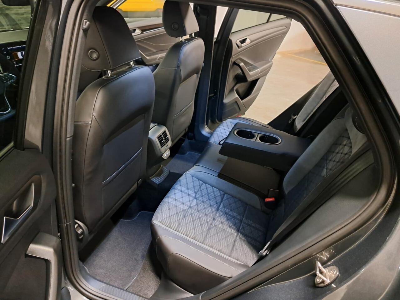 Volkswagen T-Roc 2.0 TDI SCR 116CV R-Line Plus Km.0