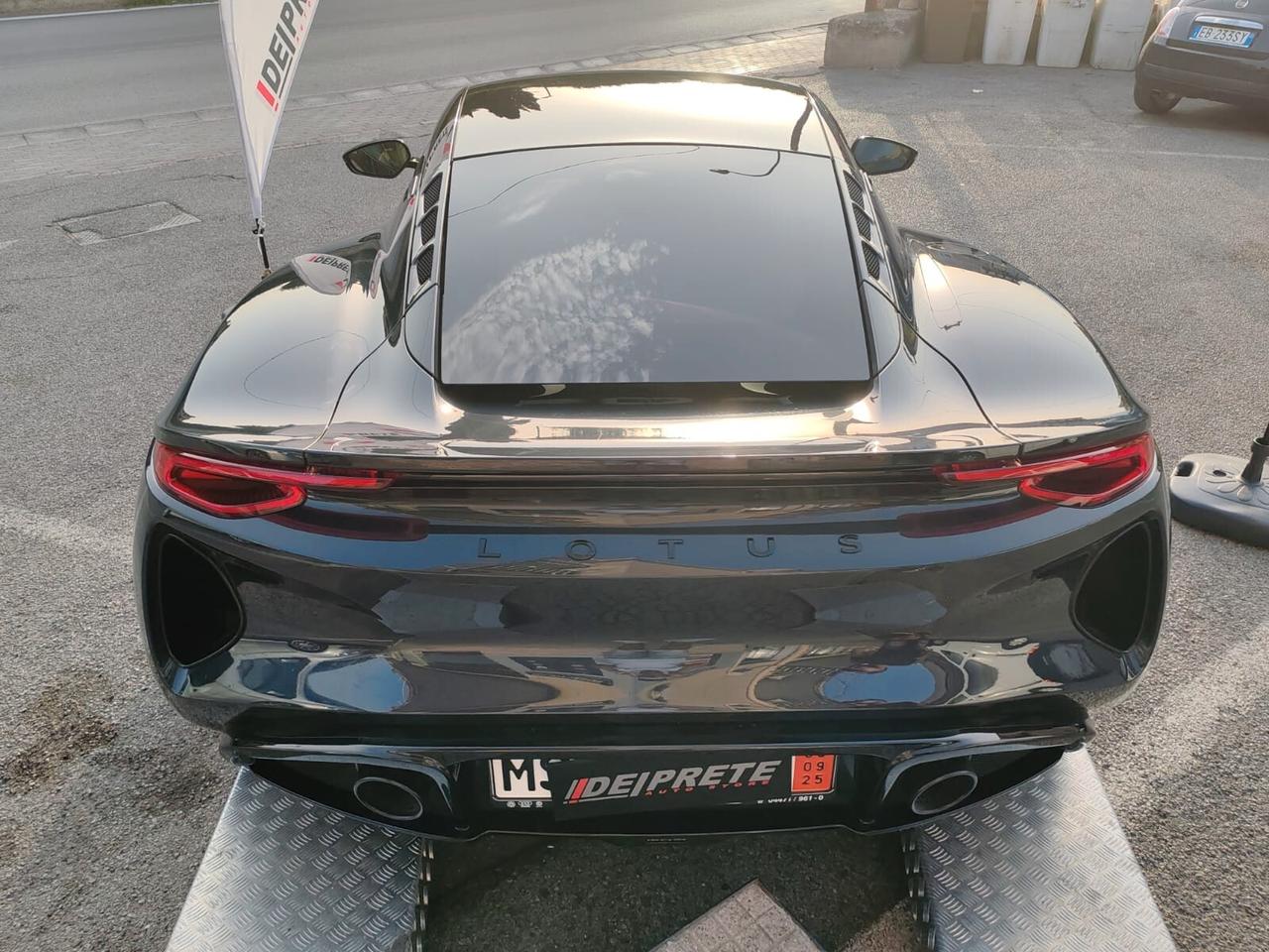 Lotus Emira V6 Supercharged First Edition
