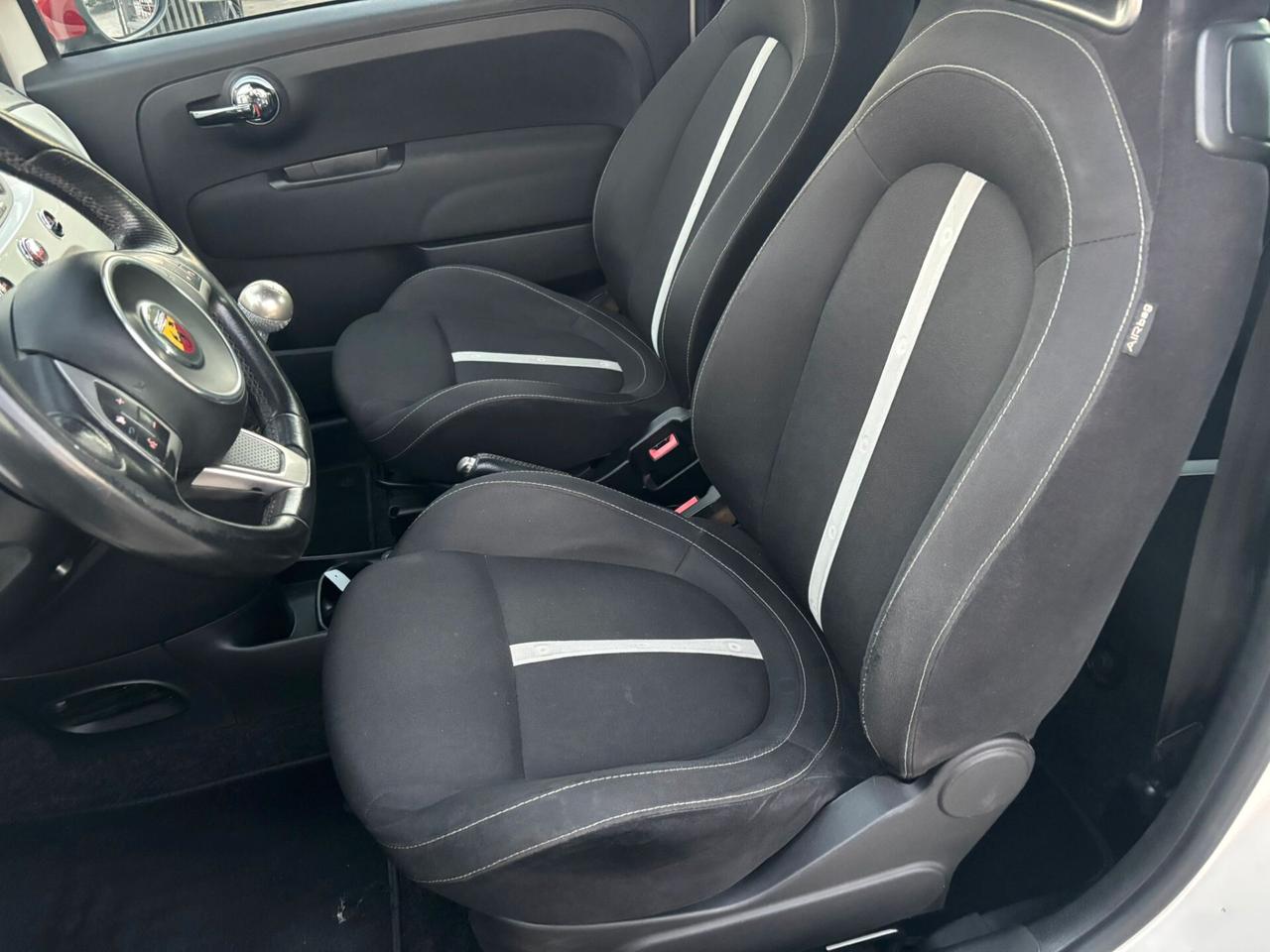 Abarth 500 1.4 Turbo T-Jet Custom