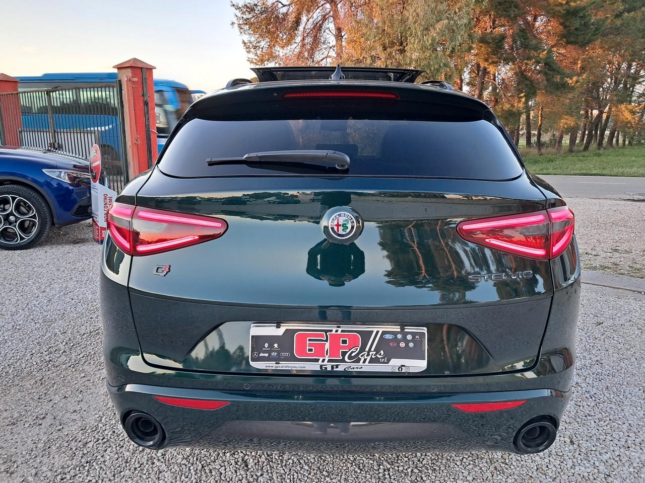 A. R. Stelvio VELOCE-210CV *Q4*TETTO*PELLE*CERCHI21"