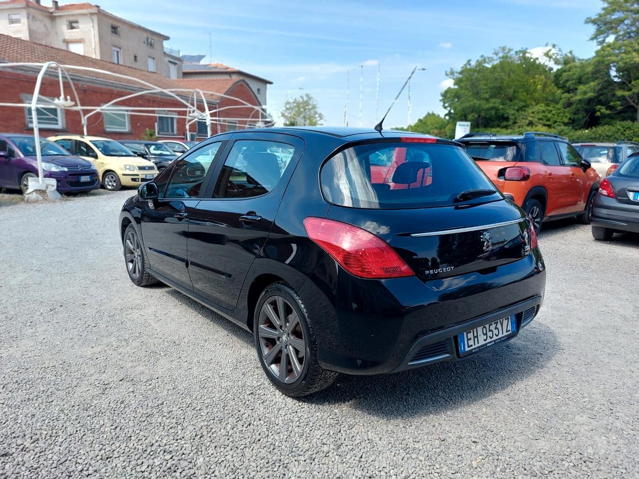 Peugeot 308 1.6 8V e-HDi 112CV Stop&Start 5p. Allure