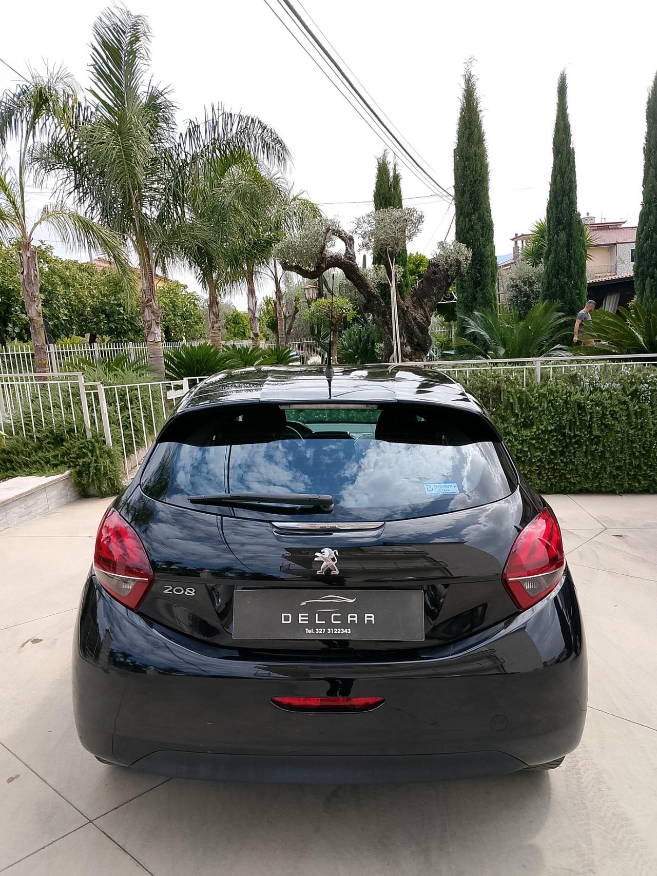 Peugeot 208 BlueHDi 75 5 porte Allure