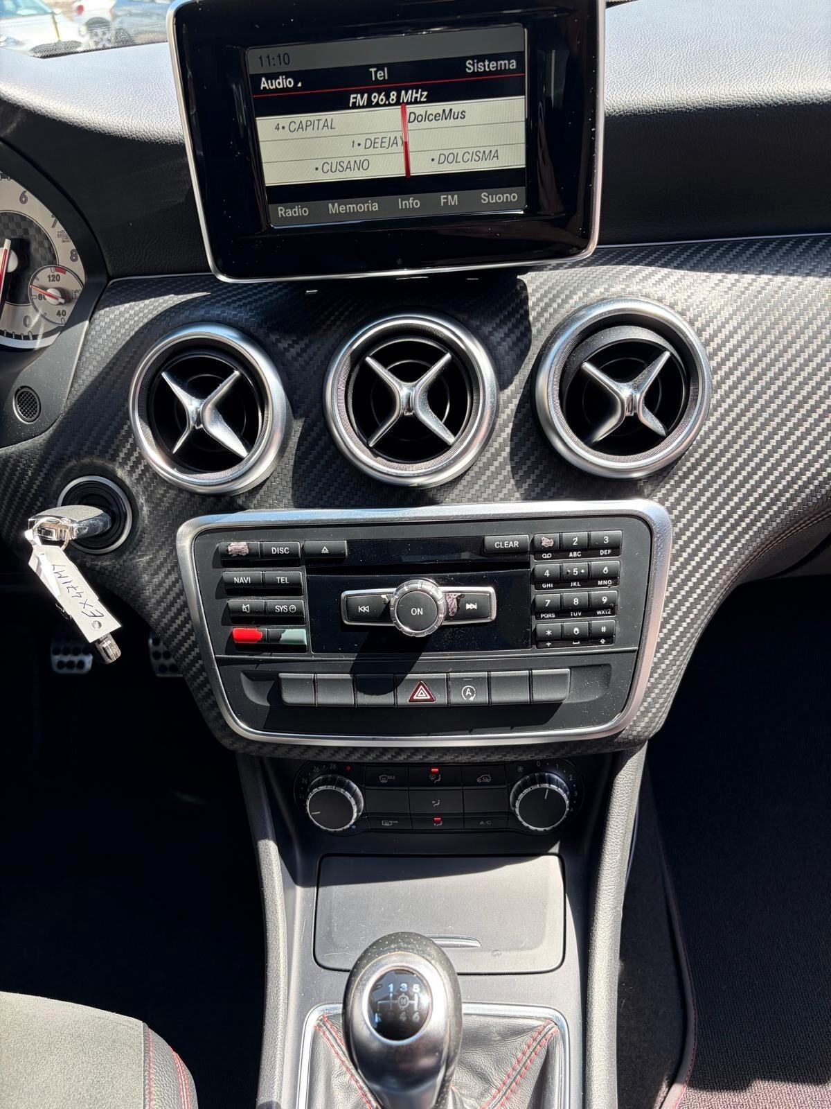 MERCEDES CLASSE A 180 PREMIUM "OK NEOPATENTATI"