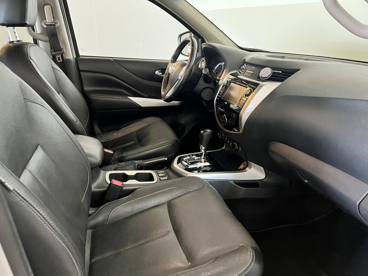 Nissan Navara 2.3 dCi 190 CV 7AT 4WD Double Cab Tekna
