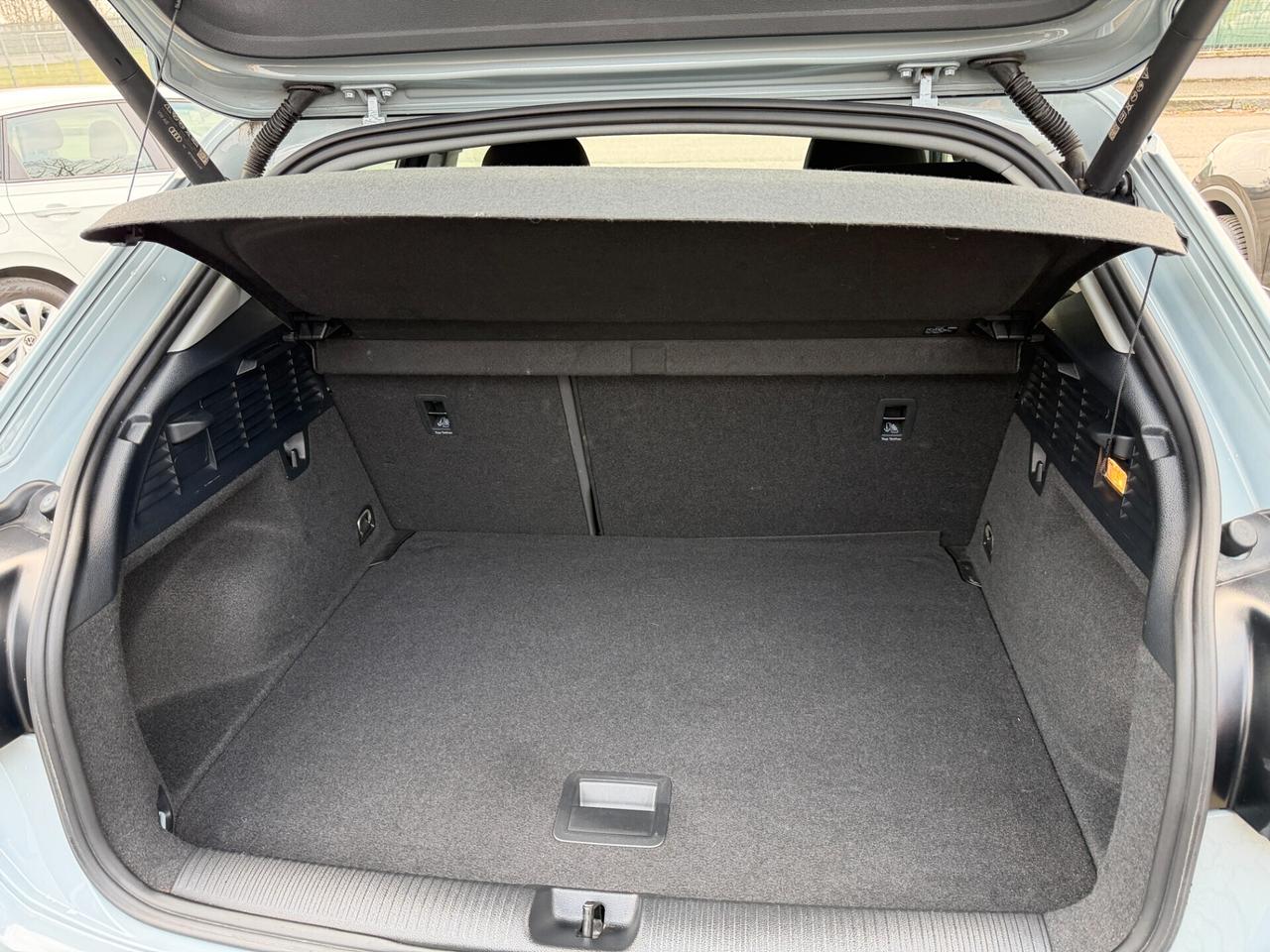 Audi Q2 35 TFSI S tronic Business Advanced