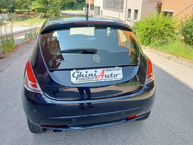 LANCIA Ypsilon 1.2 69 CV 5 porte Gold *ok neopatentati*