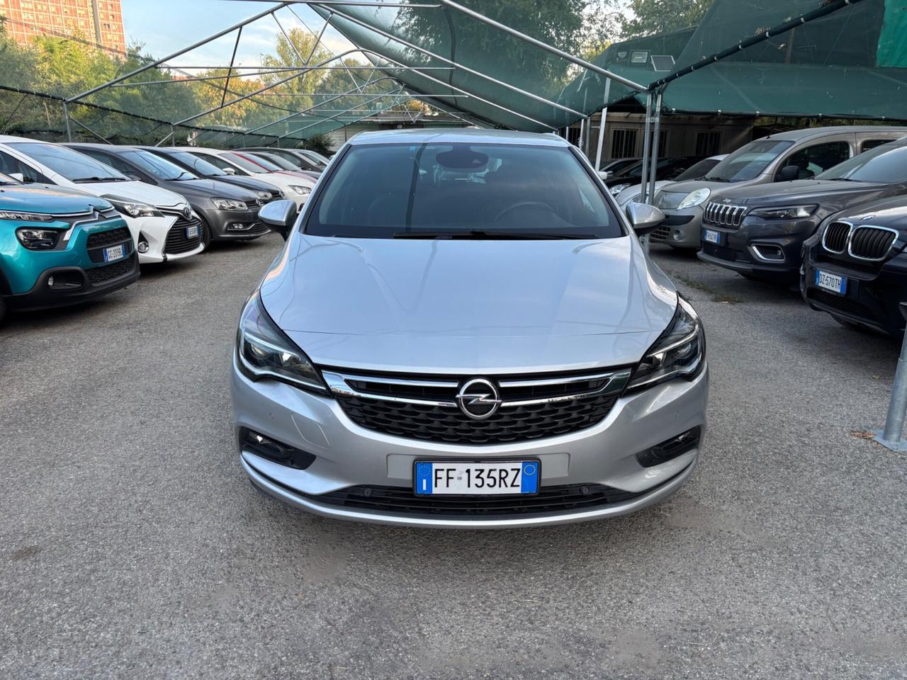 Opel Astra 1.6 CDTi 110CV 5 porte Innovation OK NEOPATENTATI