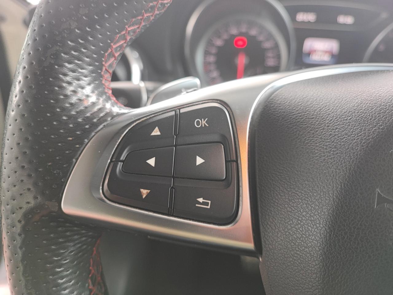 Mercedes-benz GLA 200 d Automatic 4Matic Premium