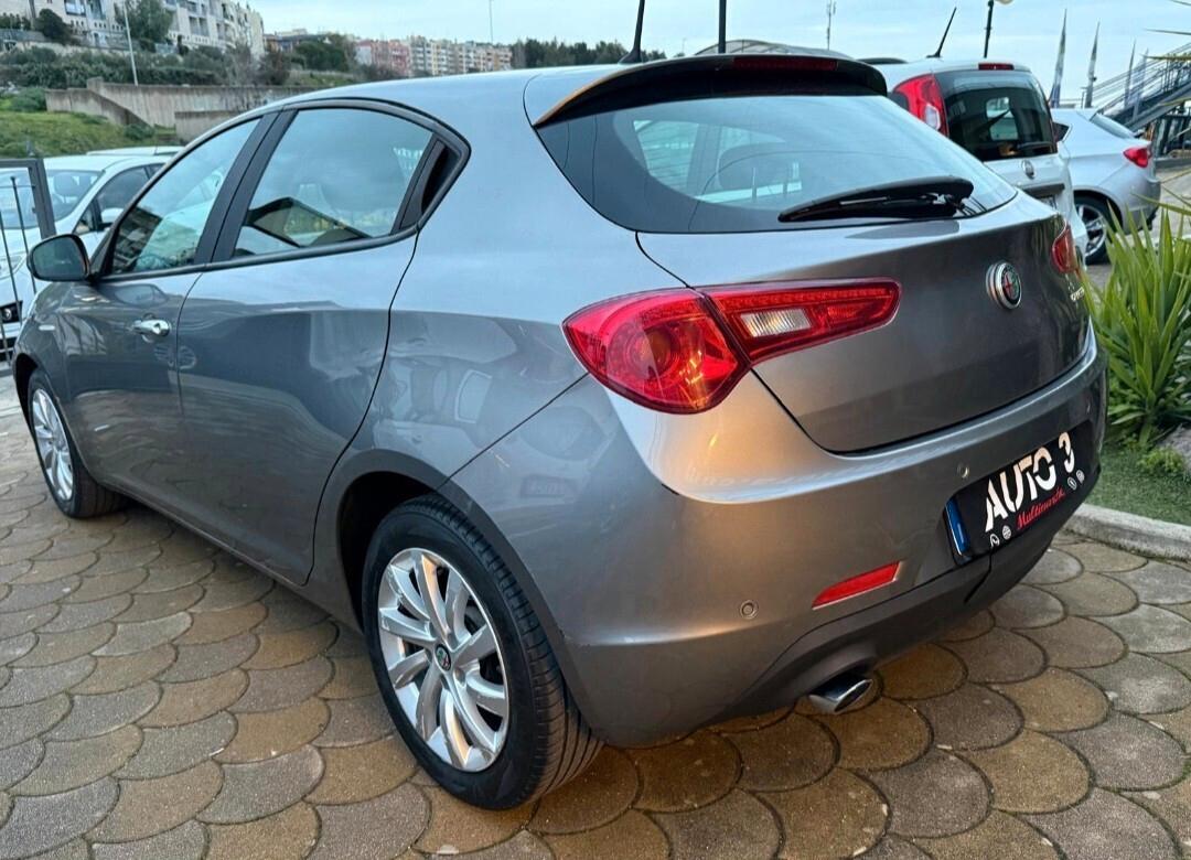 Alfa Romeo Giulietta 1.6 JTDm 120 CV Business