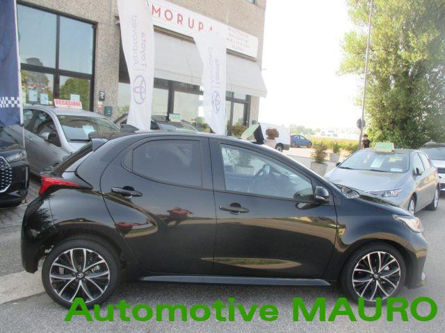 TOYOTA Yaris 1.5 Hybrid 5 porte Icon - NEOPATENTATI