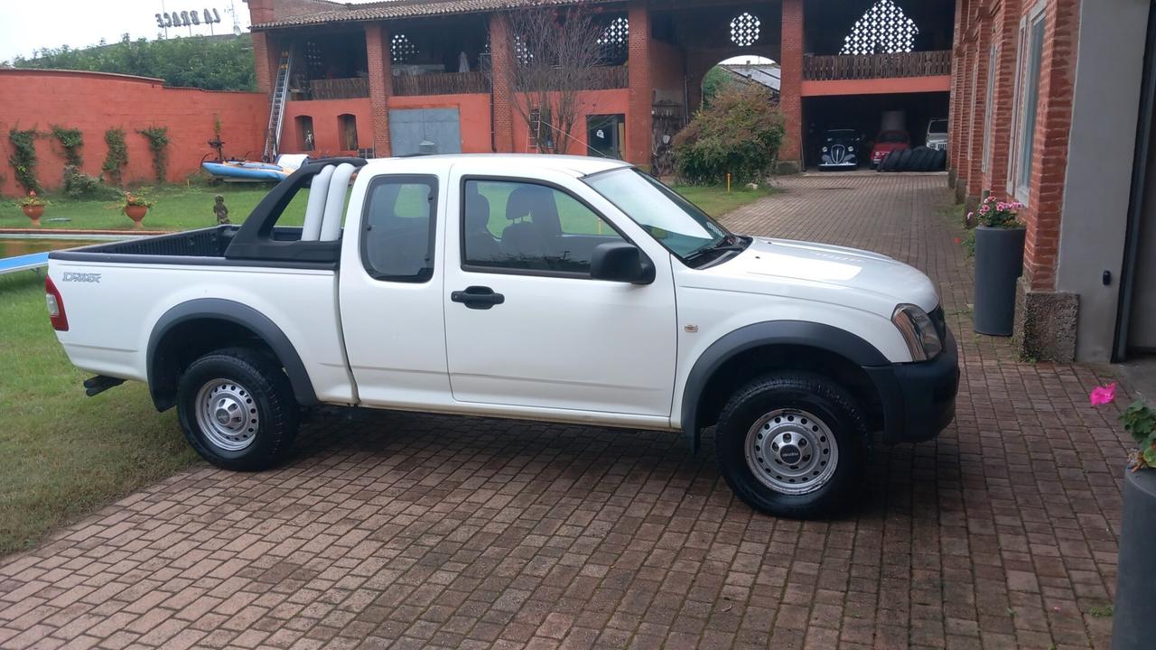 Isuzu D-Max 2.5 TD 4 posti ottimo stato