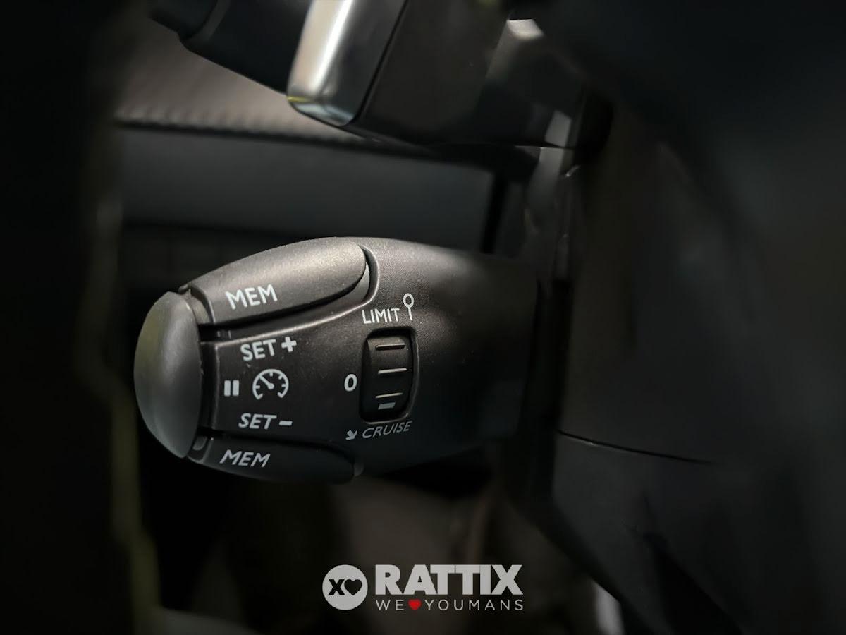 Peugeot 208 1.2 Hybrid 136CV GT e-DCS6