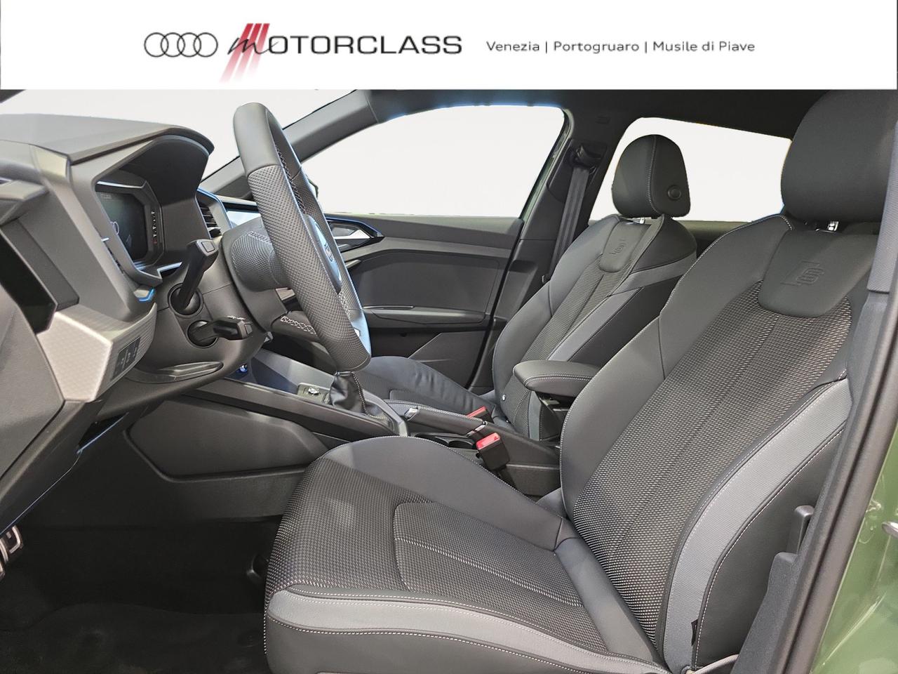 Audi A1 sportback 30 1.0 tfsi 116cv identity black