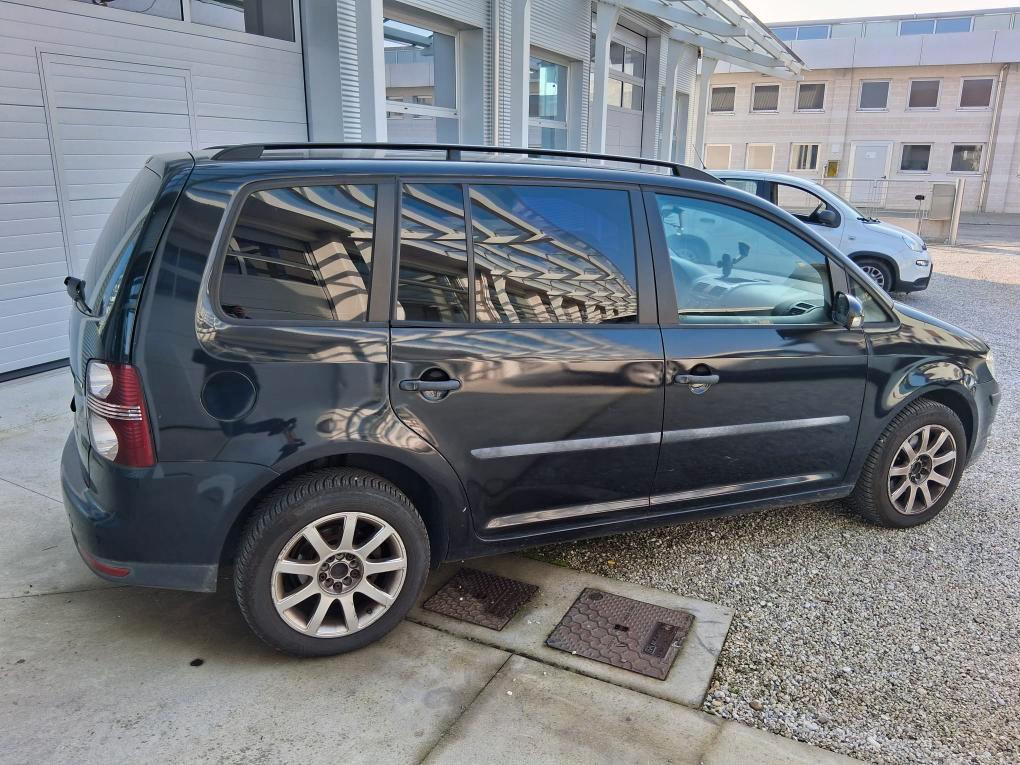 Volkswagen TOURAN 2.0 BENZINA METANO
