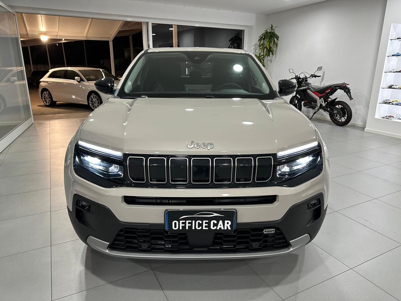 Jeep Avenger 1.2 Turbo 100 CV MHEV Summit