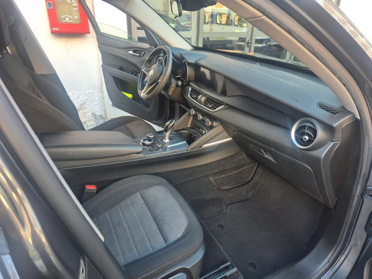 Alfa Romeo Stelvio 2.2 Turbodiesel 190 CV AT8 Q4 Executive - CAMBIO AUTOMATICO
