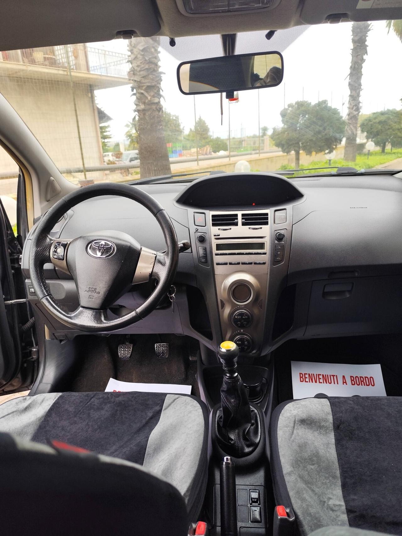 Toyota Yaris 1.3 5 porte M-MT Sol