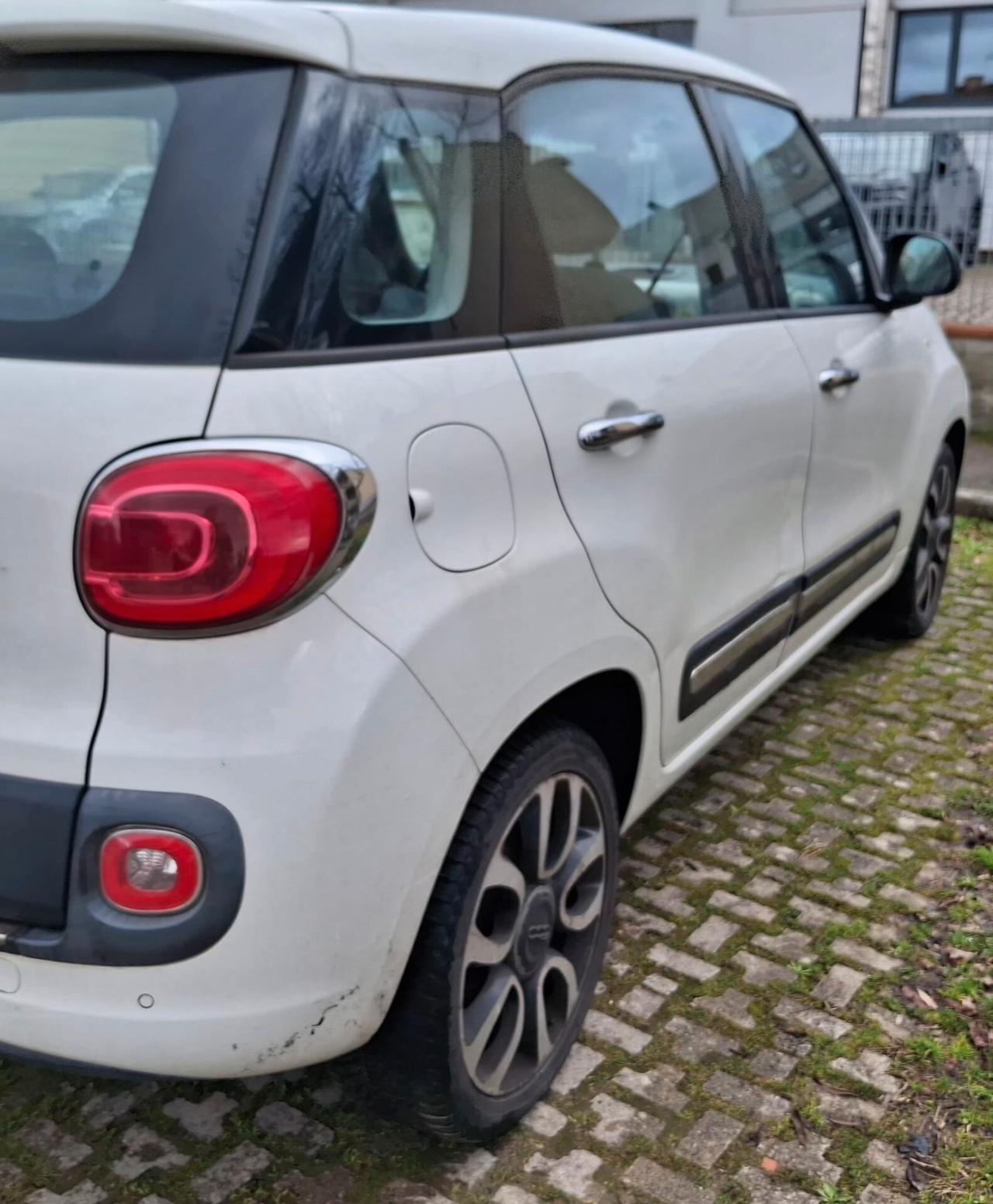 Fiat 500L 1.4 95 CV Lounge tetto panoramico