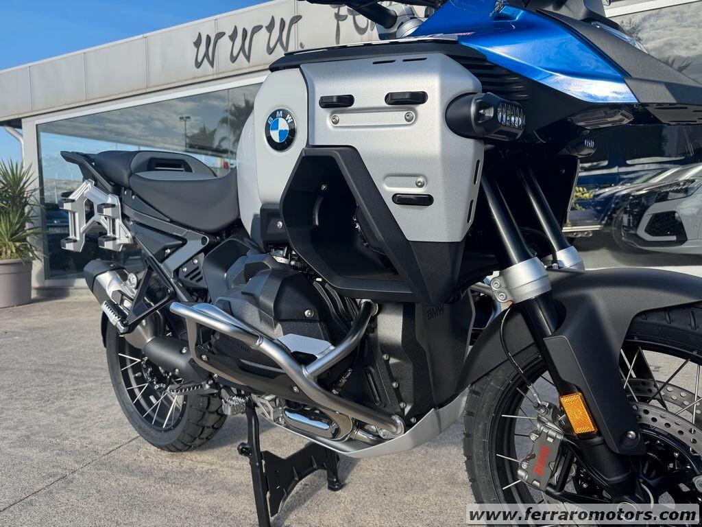 BMW R1300GS ADVENTURE TROPHY NUOVO 2024