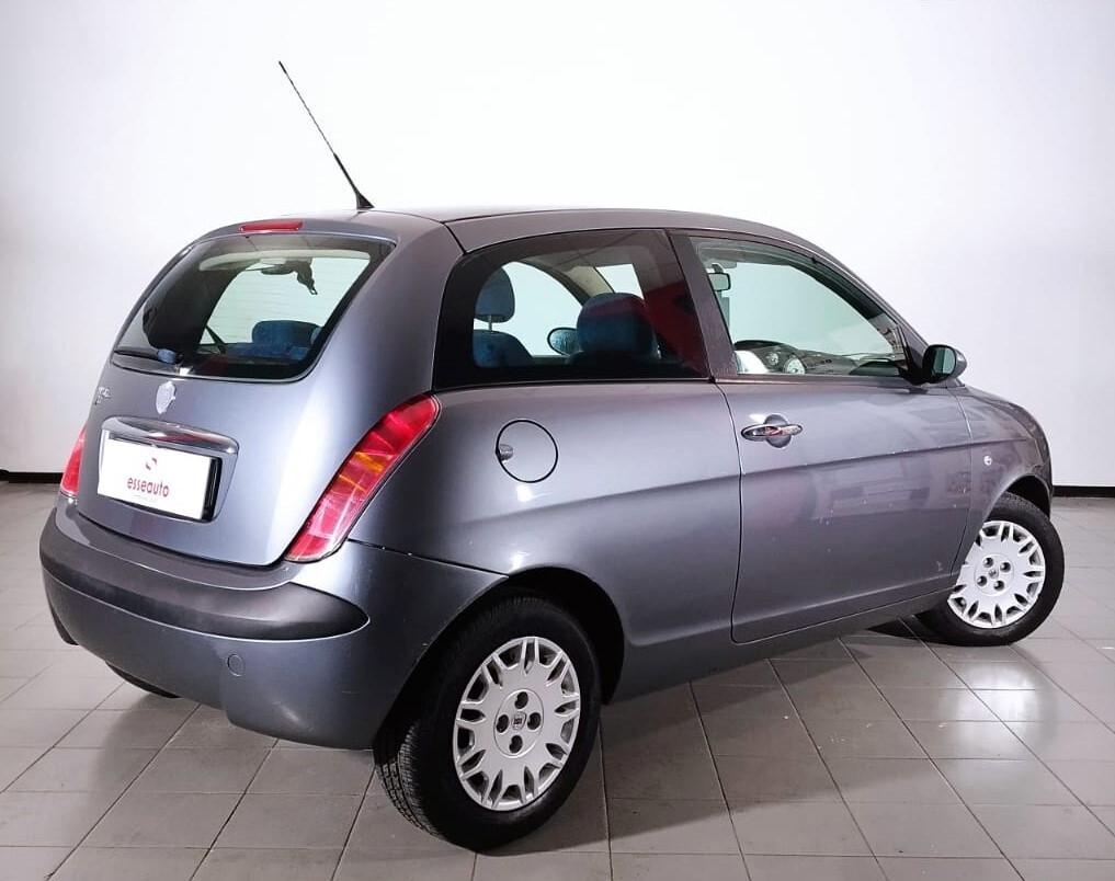 Lancia Ypsilon 1.2 3P - ANCHE PER NEOPATENTATI!!