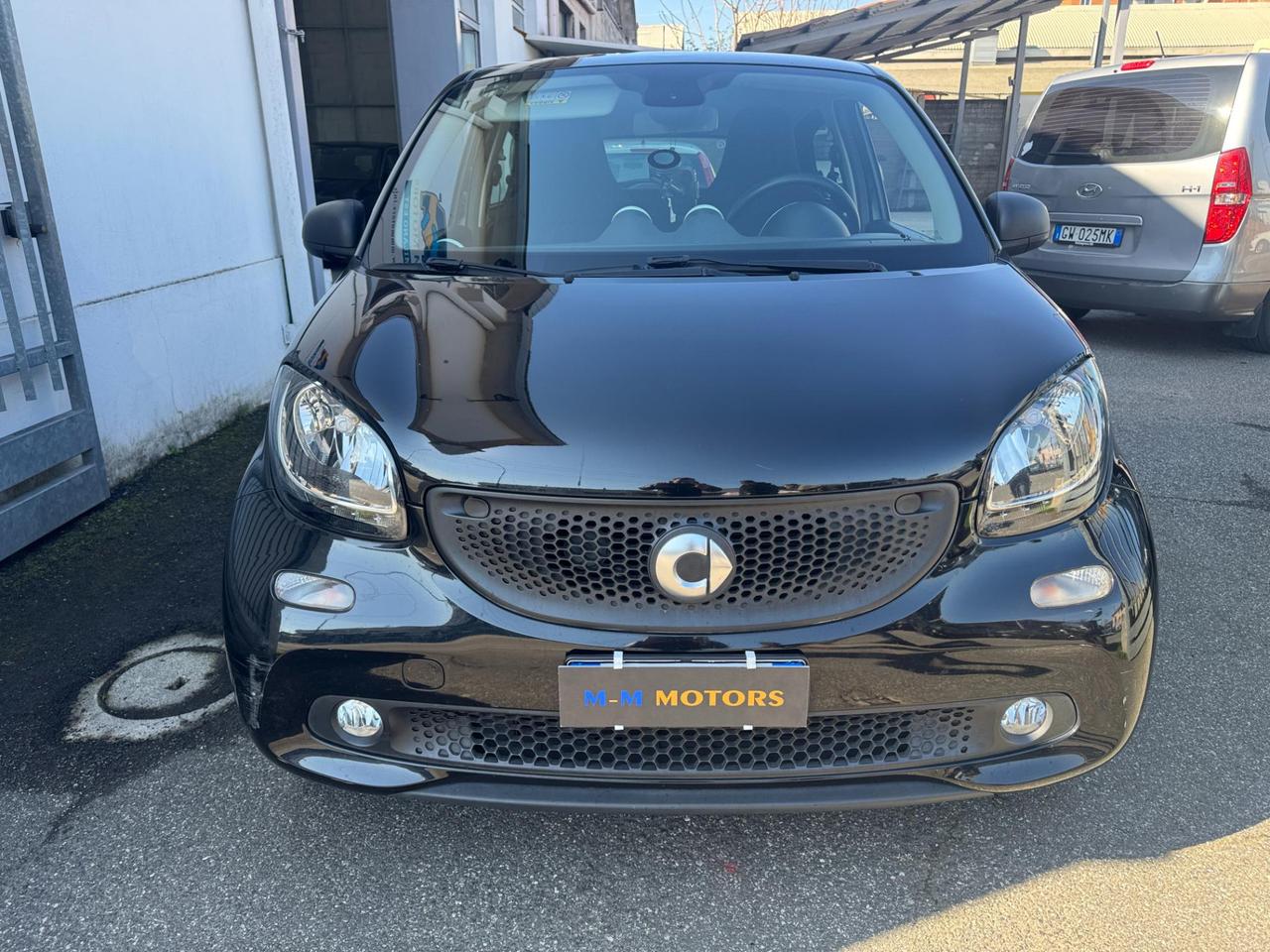 Smart forfour 1.0 Youngster 71cv twinamic **NEOPATENTATI**