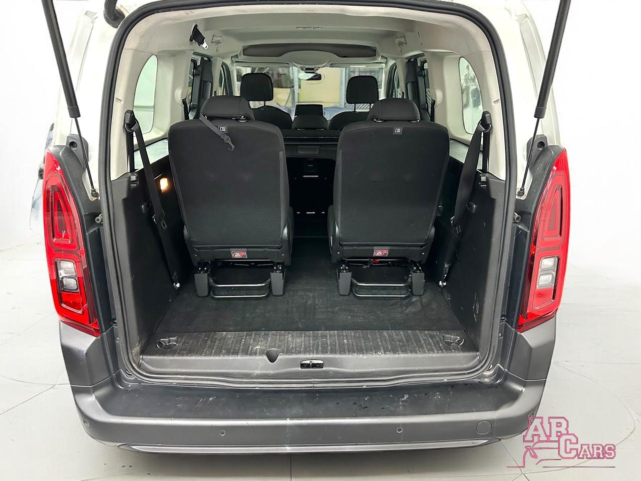 Citroen Berlingo 7 POSTI