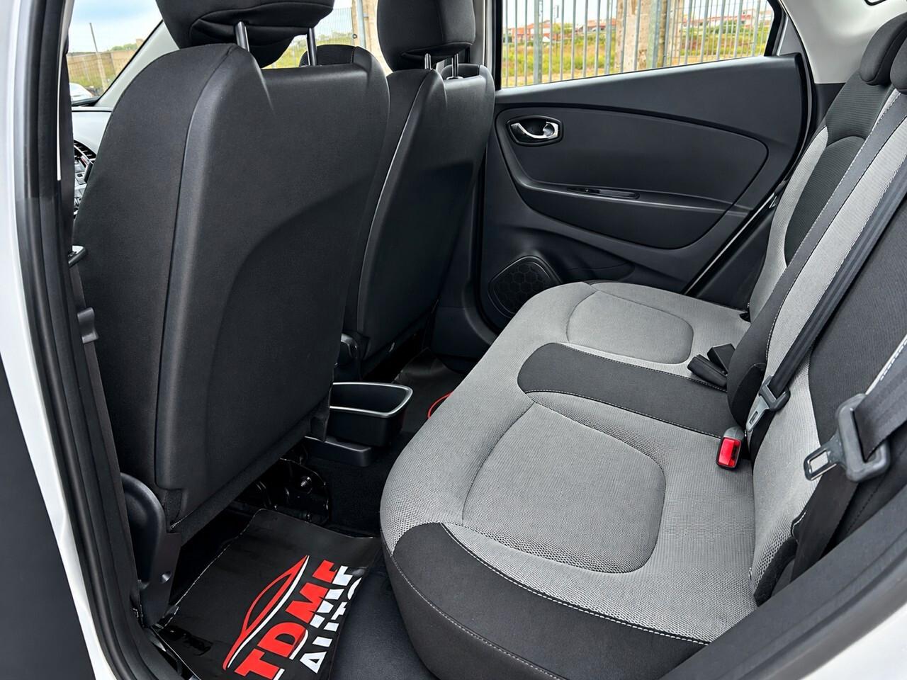 Renault Captur 1.5 dCi 90 CV Automatica