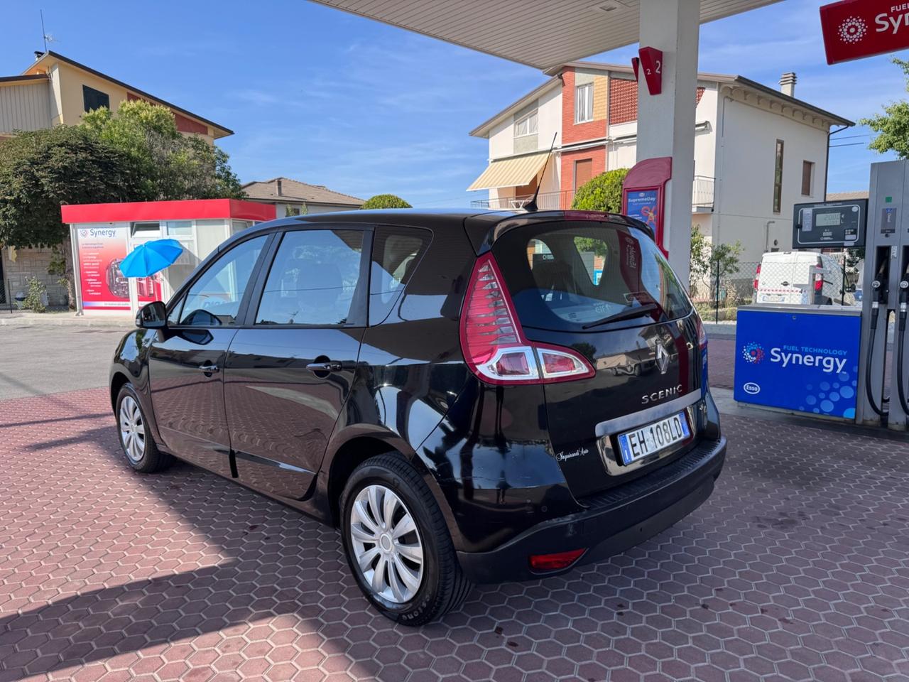 Renault Scenic Scénic X-Mod 1.5 dCi 110CV Luxe