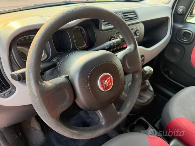 Fiat Panda 0.9 TwinAir Turbo Natural Power Lounge