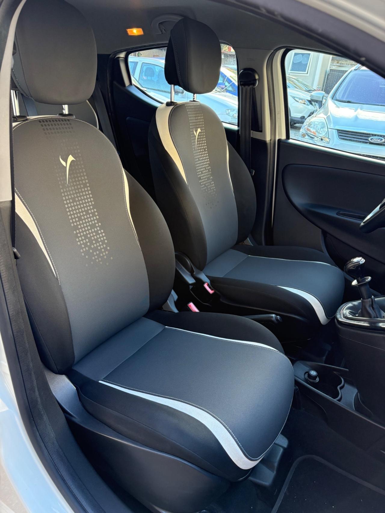 Lancia Ypsilon 1.2 GPL magnifiche condizioni