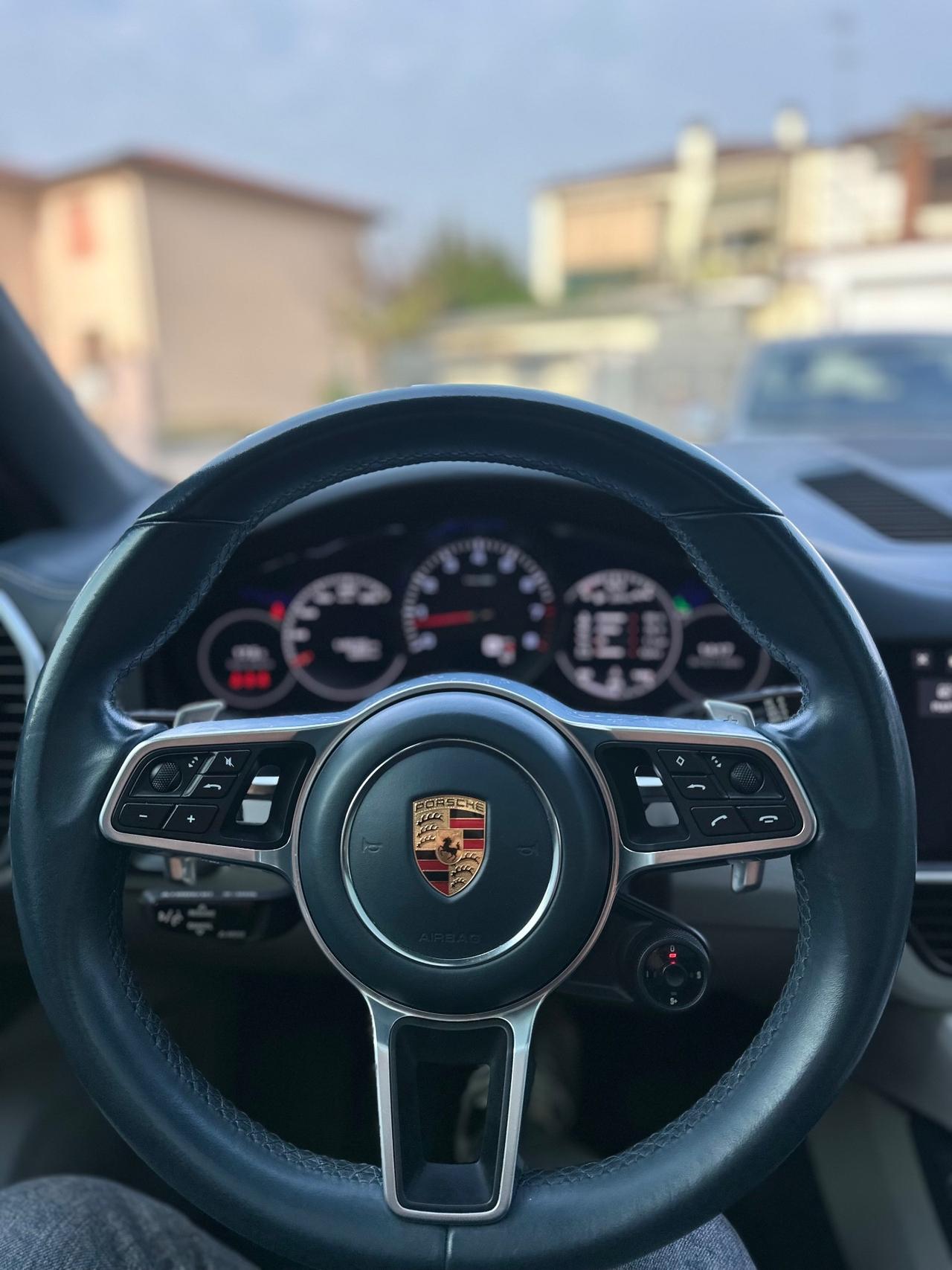 Porsche Cayenne Coupé 3.0 V6