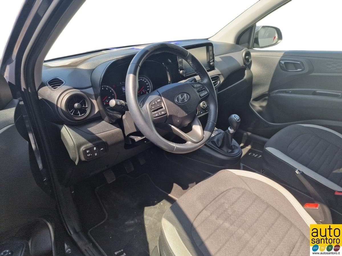 HYUNDAI I10 1.0 TECH + CONNECT PACK