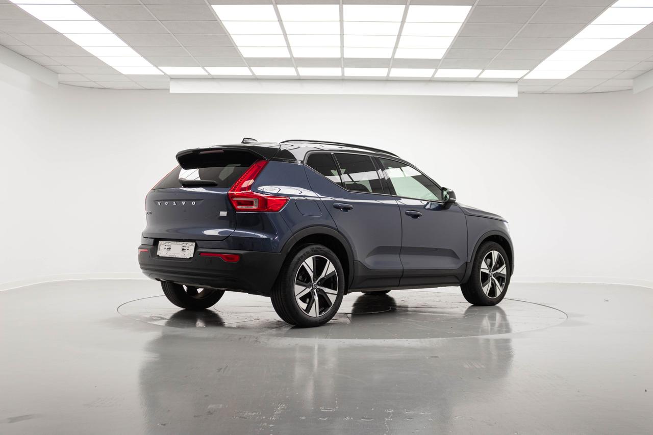 VOLVO XC40 T4 RECHARGE PLUG-IN HYBRID