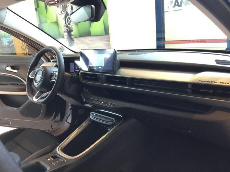 Jeep Avenger 1.2 Turbo MHEV Summit MY25