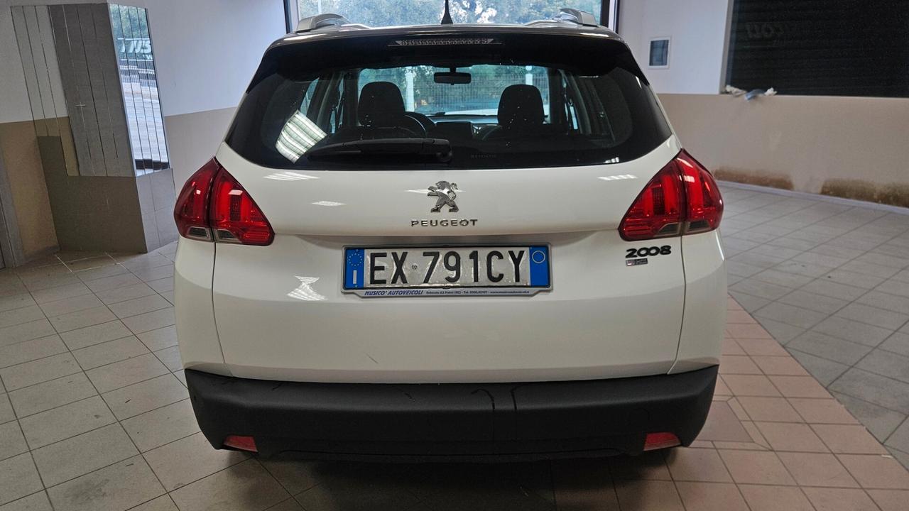 Peugeot 2008 1.6 e-HDi 92 CV Stop&Start Urban Cross