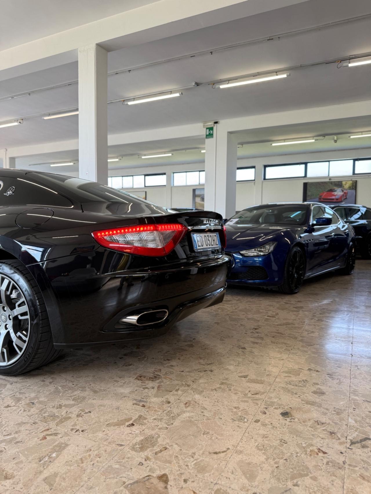 Maserati GranTurismo 4.7 V8 S 440cv Aut 09/2010 MCS