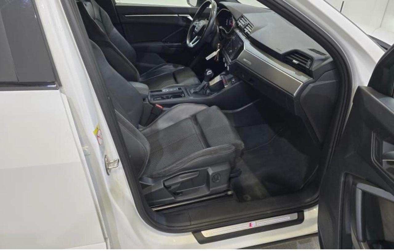 Audi Q3 35 Tdi Sportback S line edition Matrix Sonos