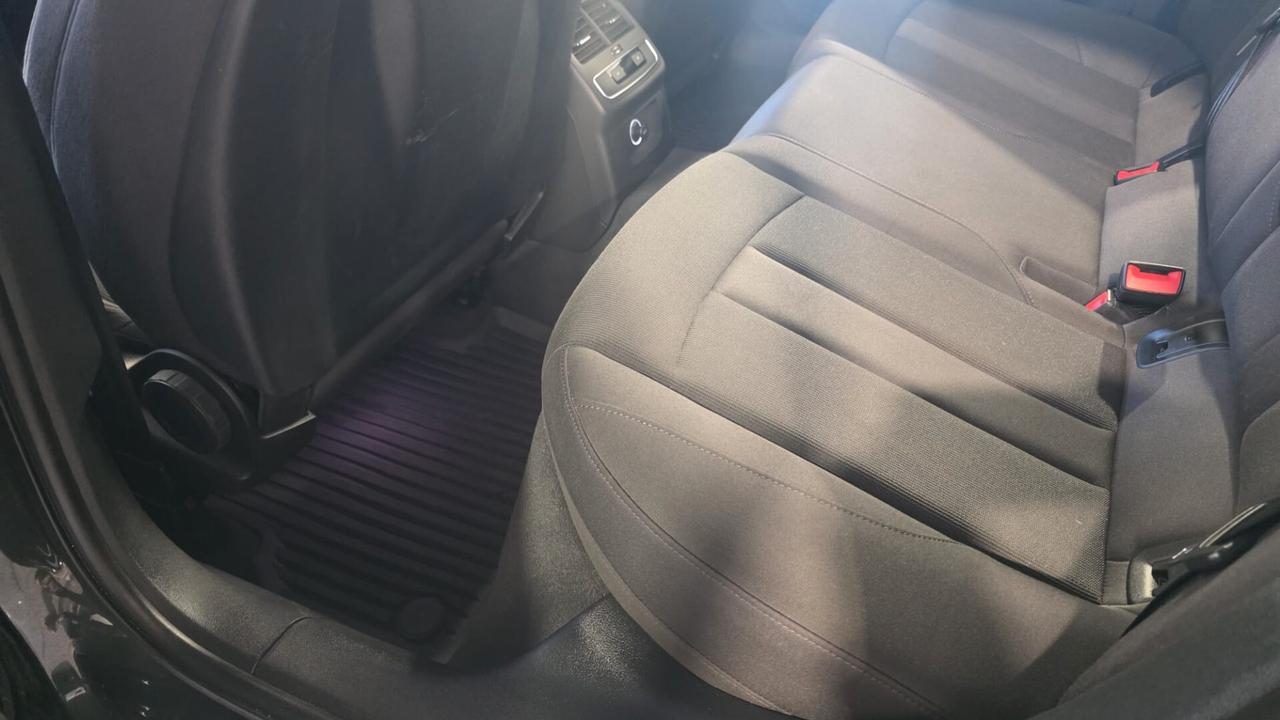 Audi A4 35 TDI S tronic Sport