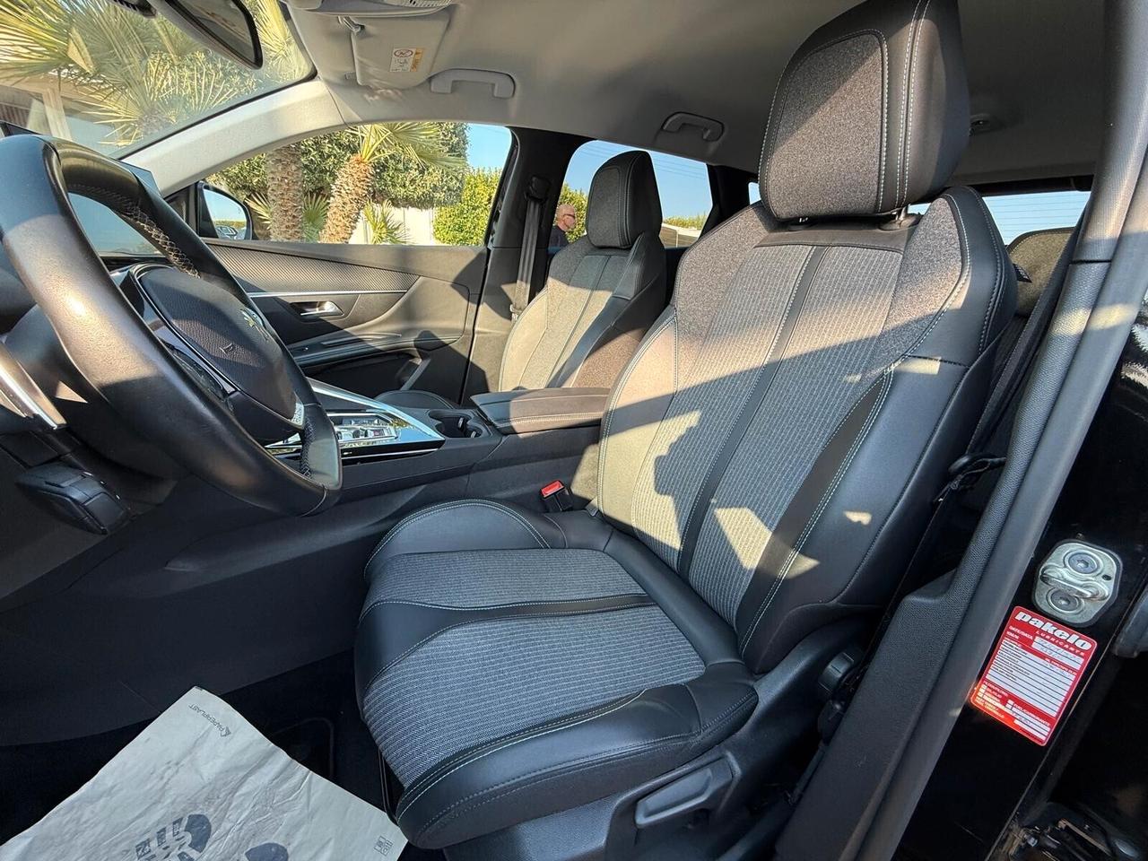 Peugeot 3008 BlueHDi 130 S&S EAT8 Allure Pack