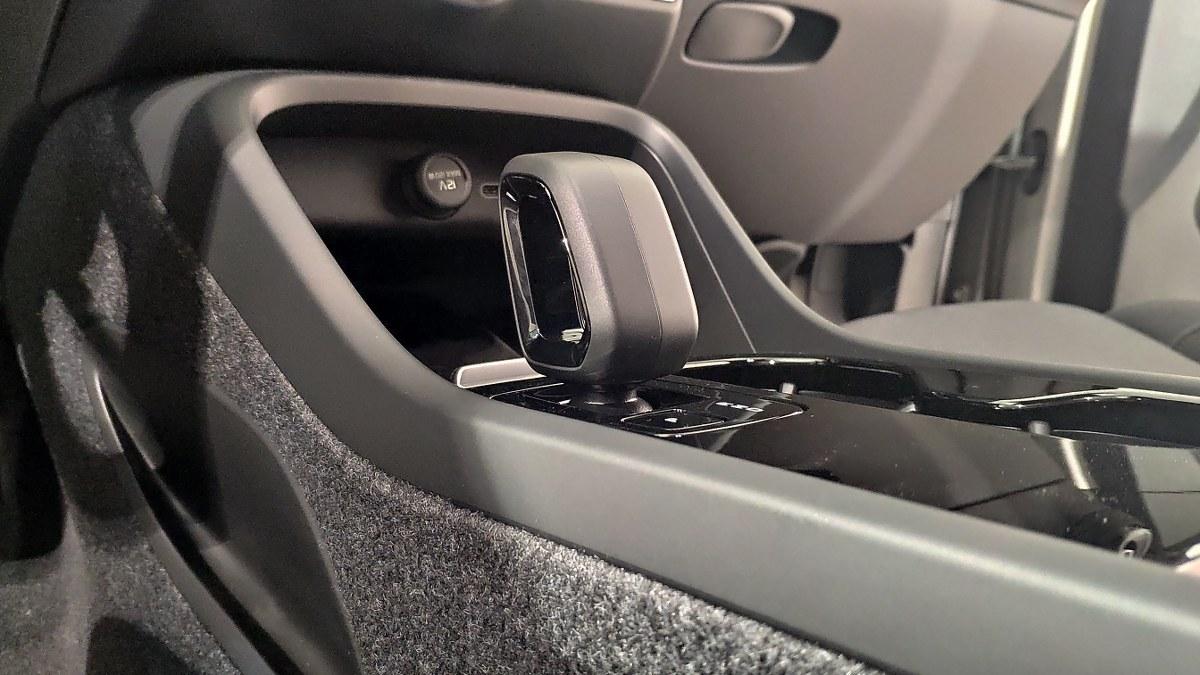 VOLVO Xc40 Recharge Pure Electric Single Motor Rwd Core