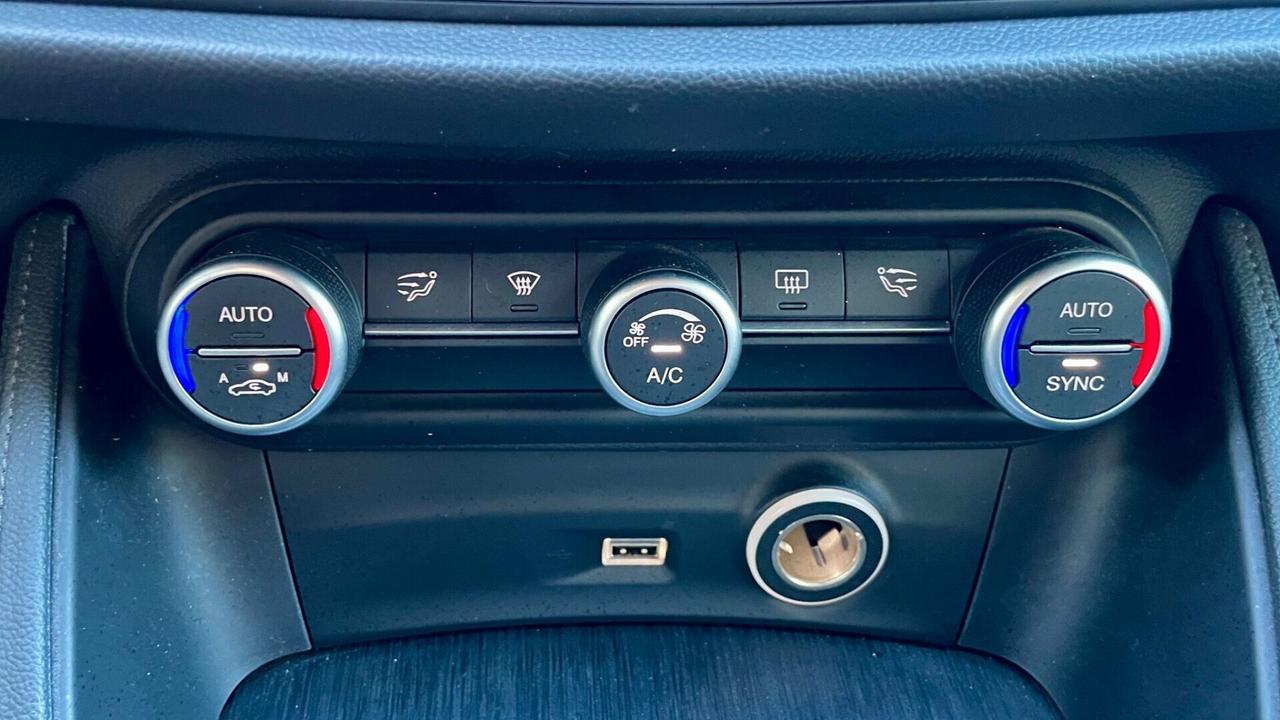 ALFA ROMEO STELVIO 2.2 TURBODIESEL AT8 Q4 190CV – LED, PORTELLONE ELETTRICO, CRUISE CONTROL