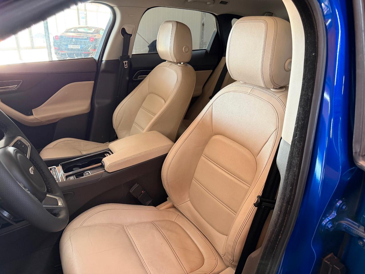 Jaguar F-Pace 2.0 D 180 CV - 24 MESI DI GARANZIA