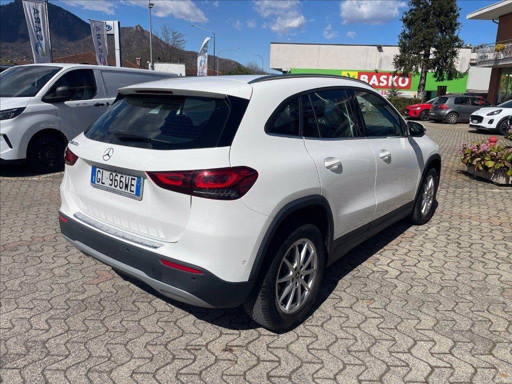 MERCEDES GLA 180 d Executive auto del 2023